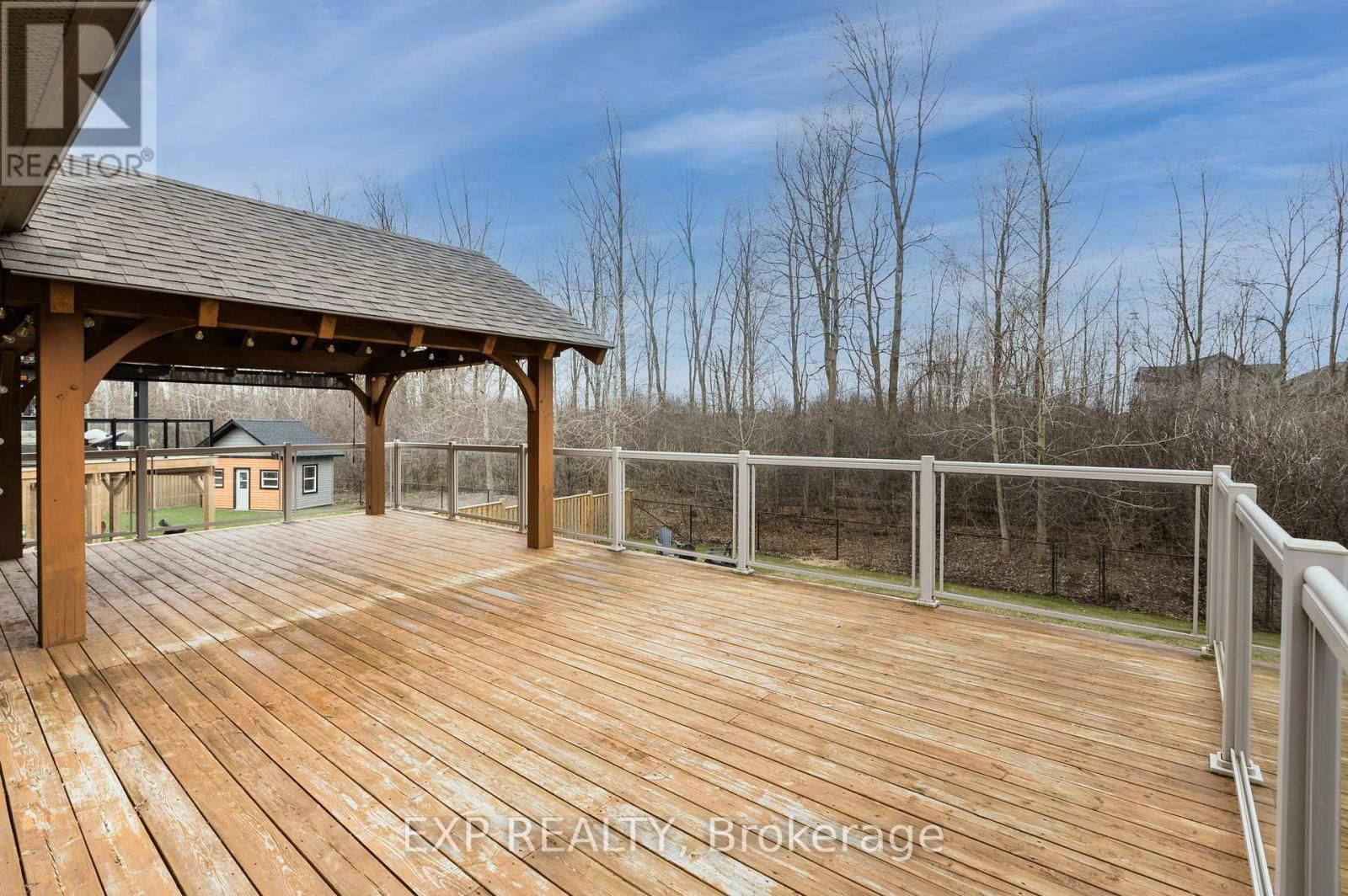 2180 YELLOWBIRCH PLACE Image 37