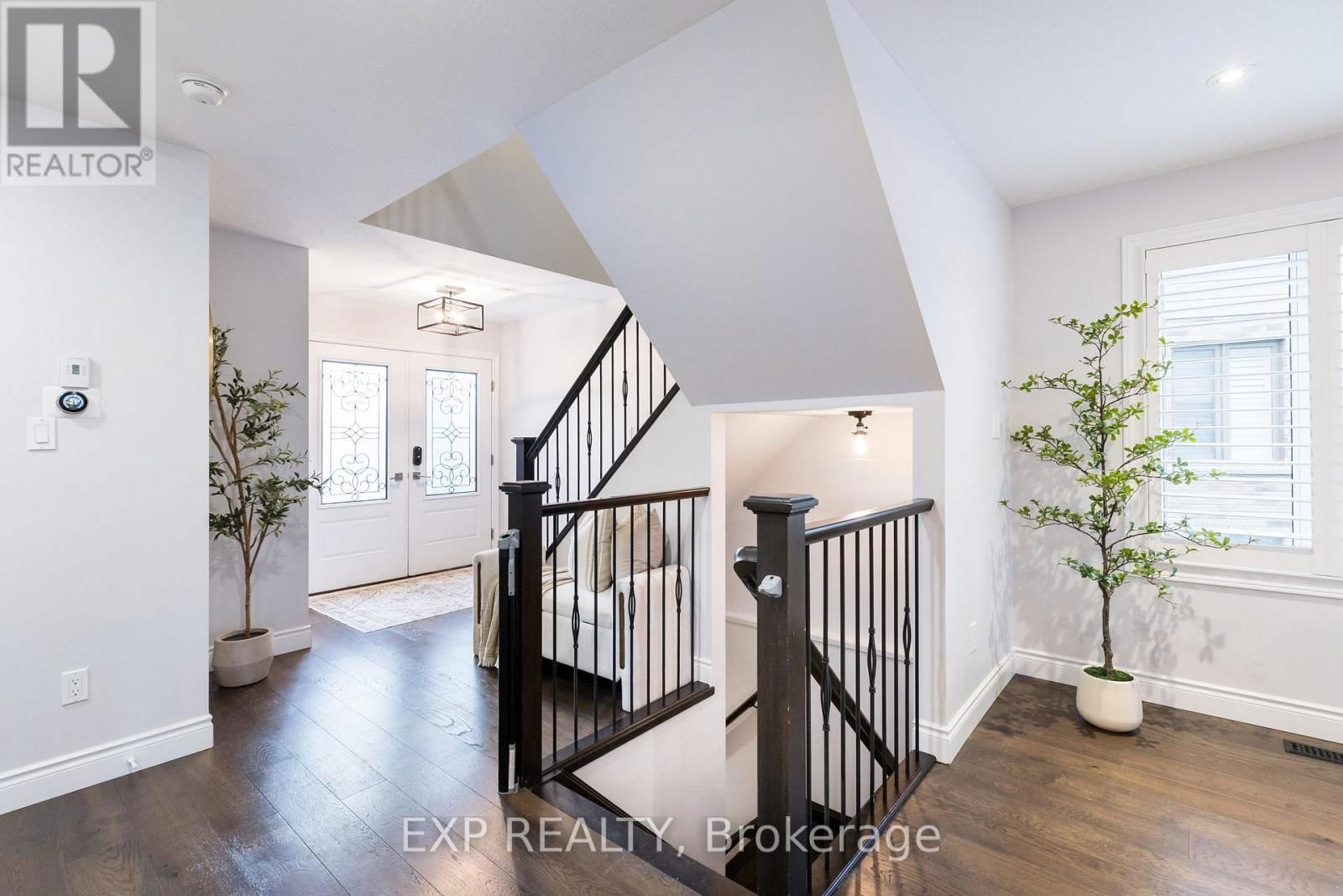 2180 YELLOWBIRCH PLACE Image 4