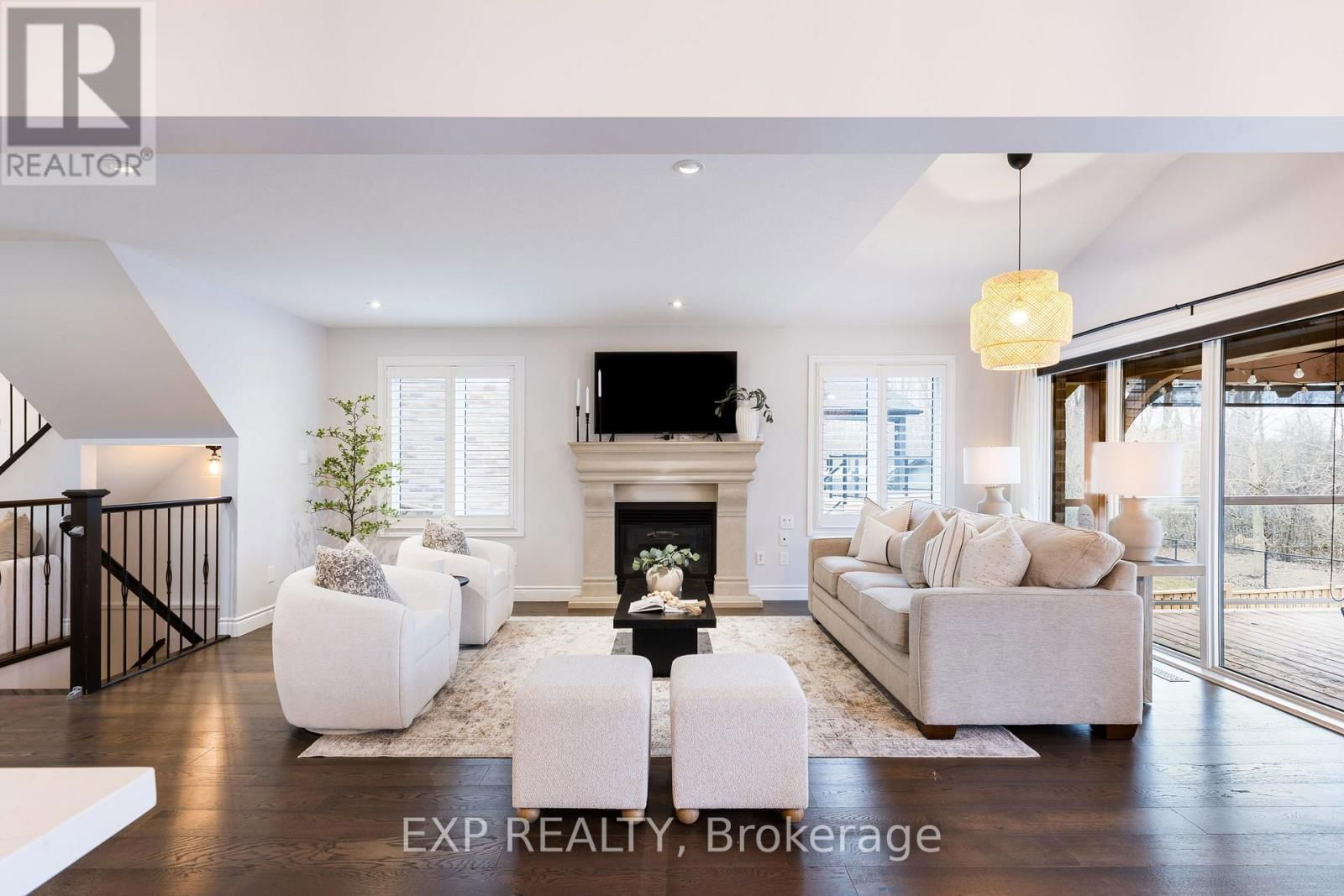 2180 YELLOWBIRCH PLACE Image 6