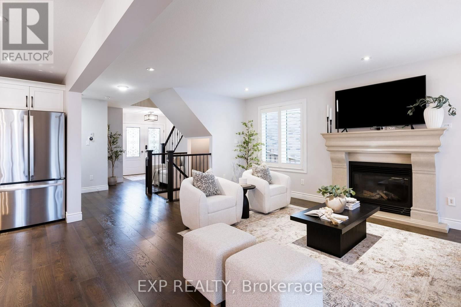 2180 YELLOWBIRCH PLACE Image 7