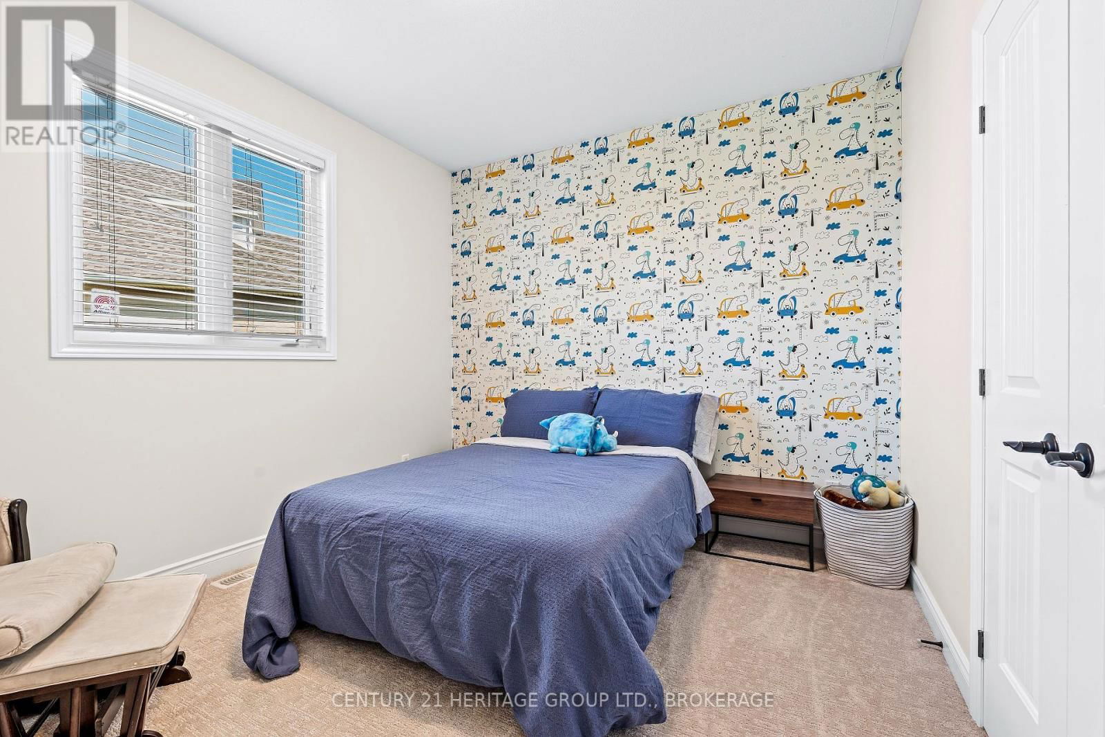 413 WESTGATE COURT Image 26