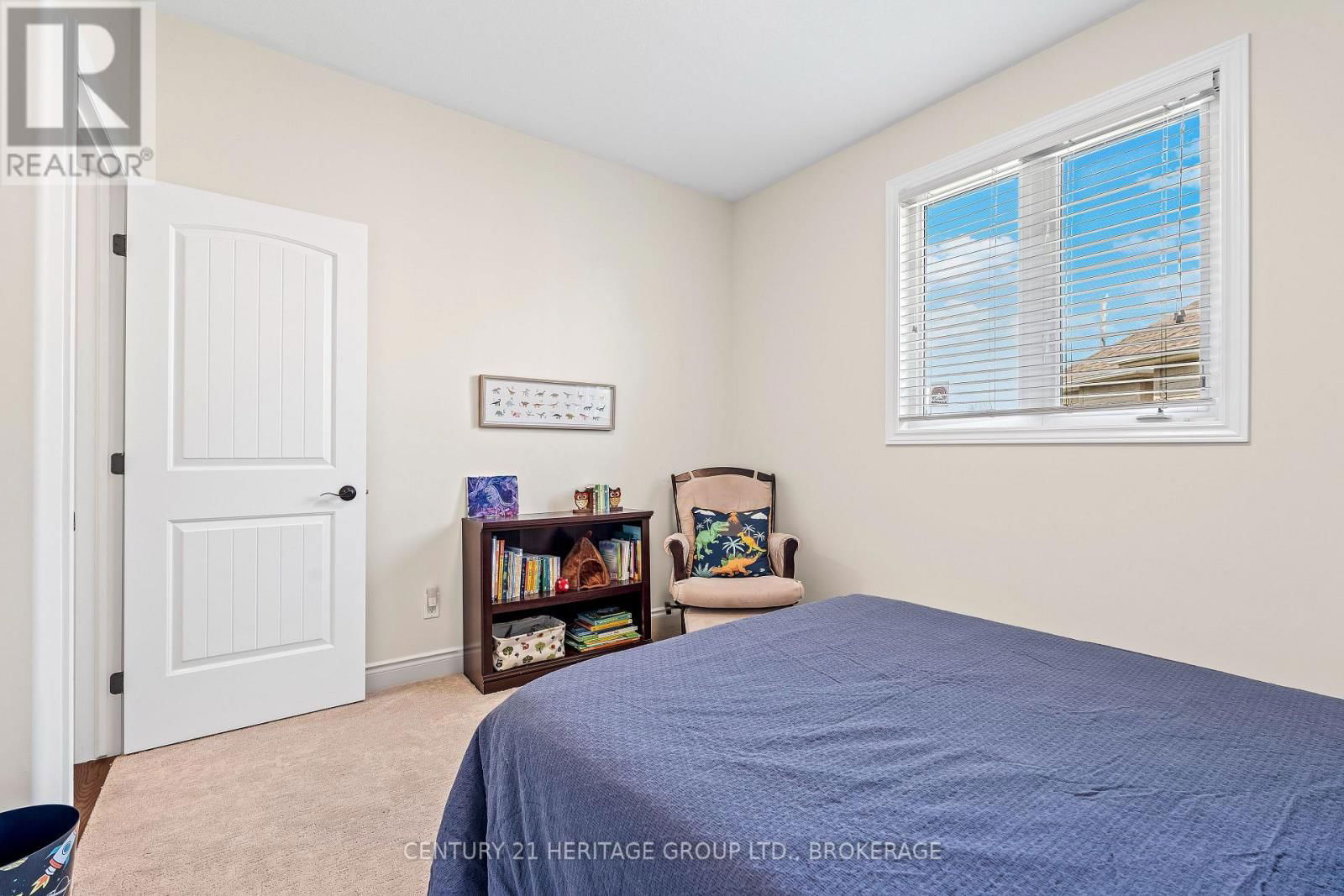 413 WESTGATE COURT Image 27