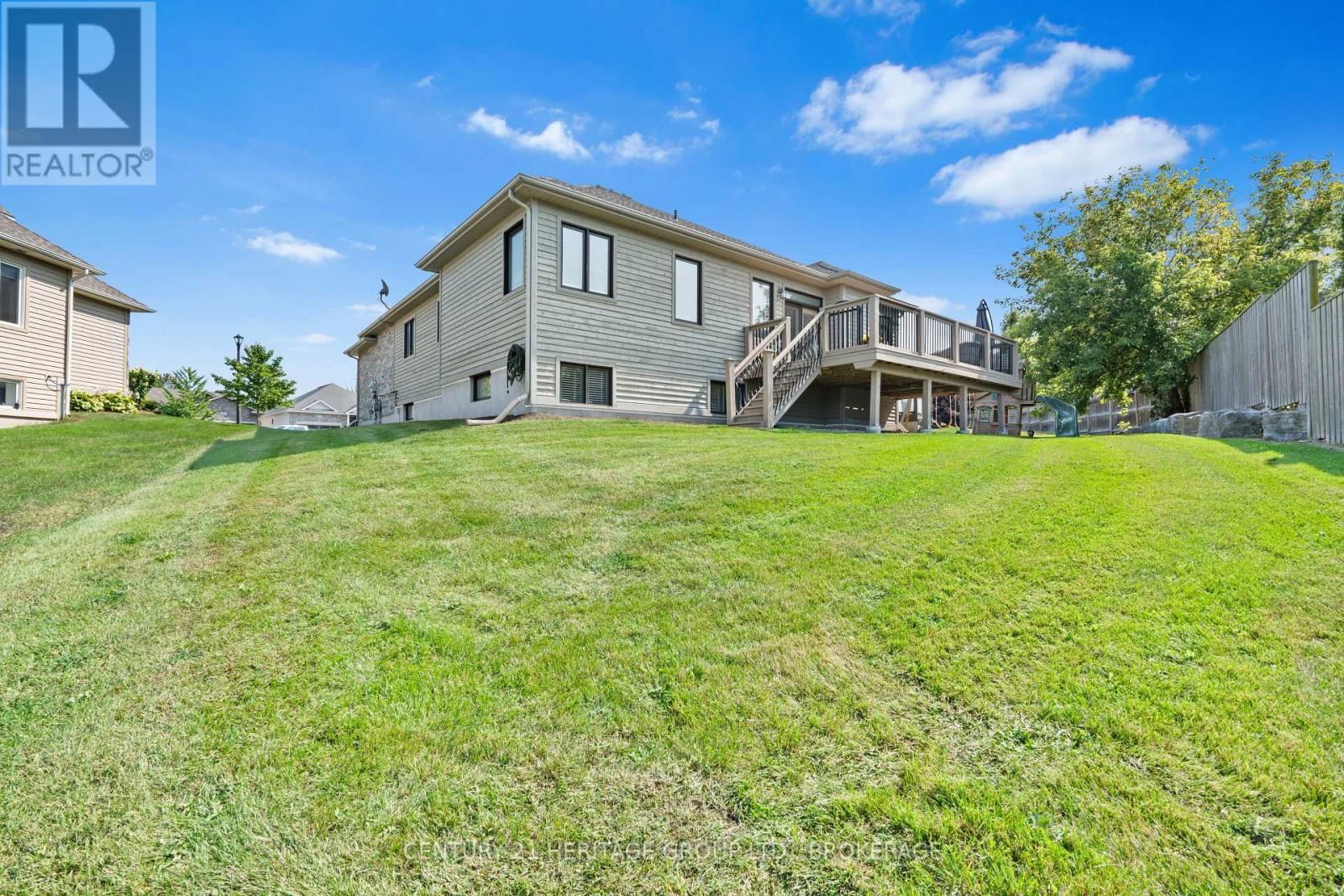 413 WESTGATE COURT Image 46