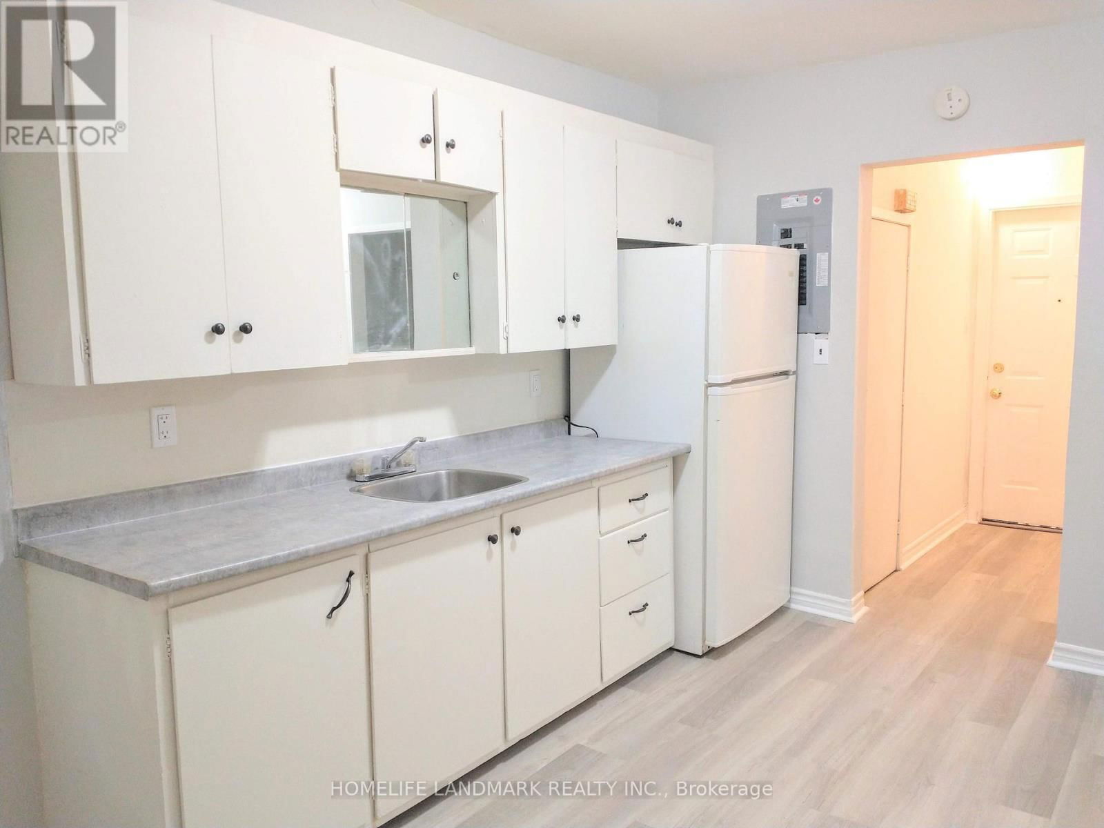 Lower - 262 MURRAY STREET Image 3