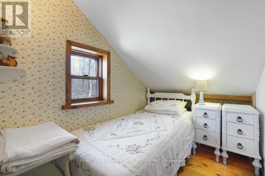 215 CORKORAN ROAD NORTH Image 34