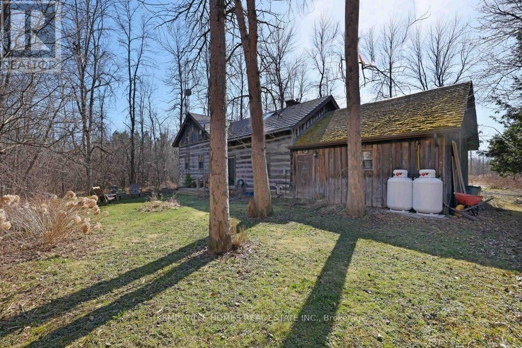 215 CORKORAN ROAD NORTH Image 39