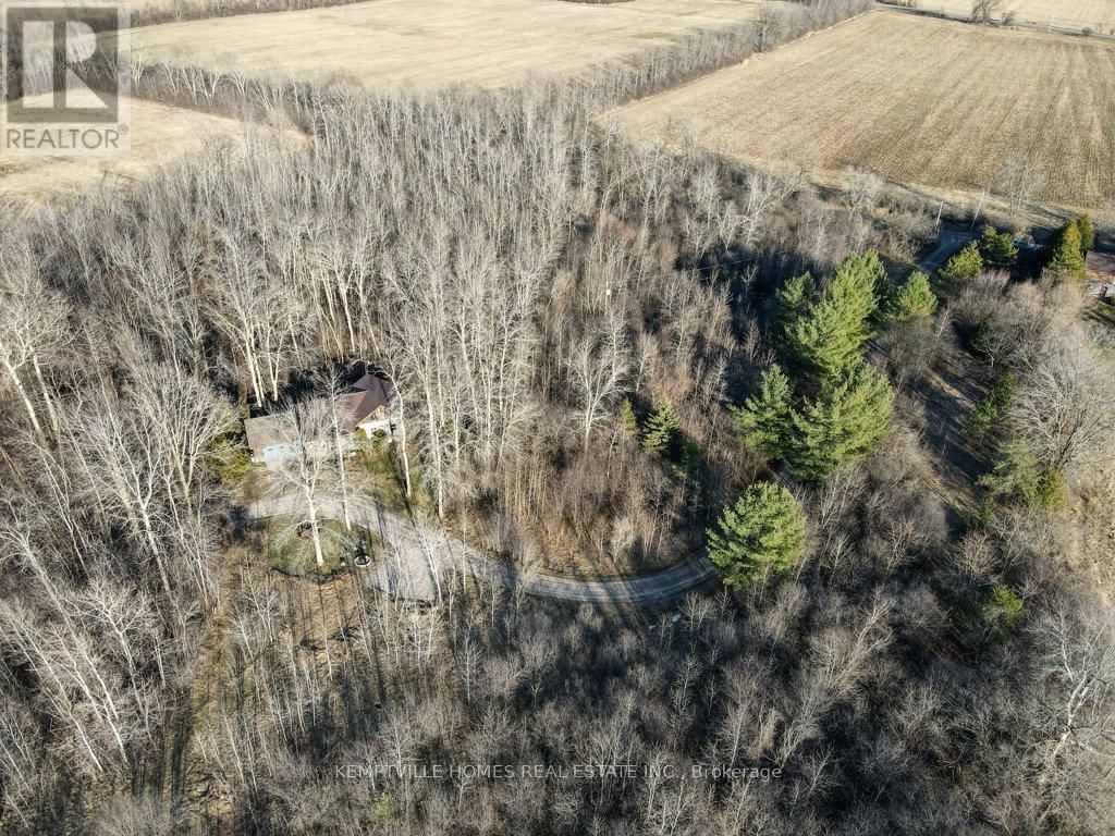 215 CORKORAN ROAD NORTH Image 49