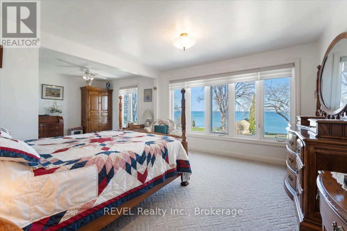 20 LAKESIDE DRIVE Image 22