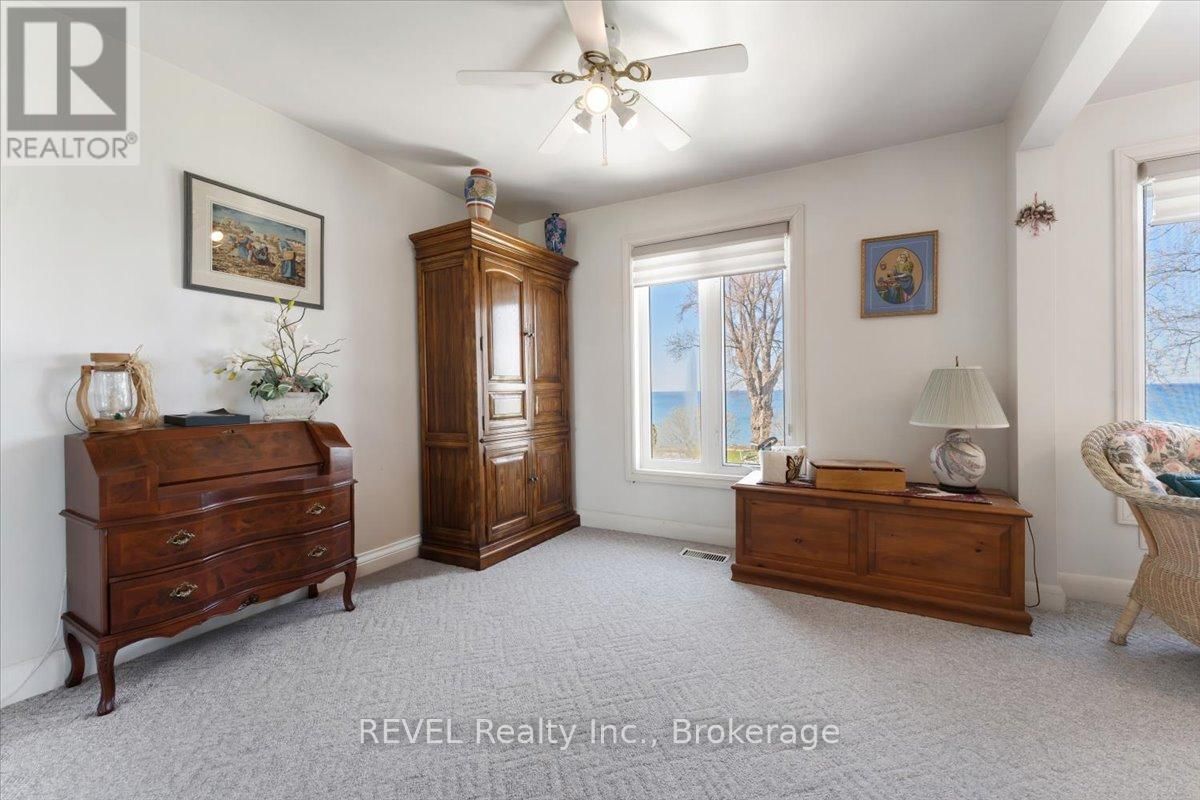 20 LAKESIDE DRIVE Image 23
