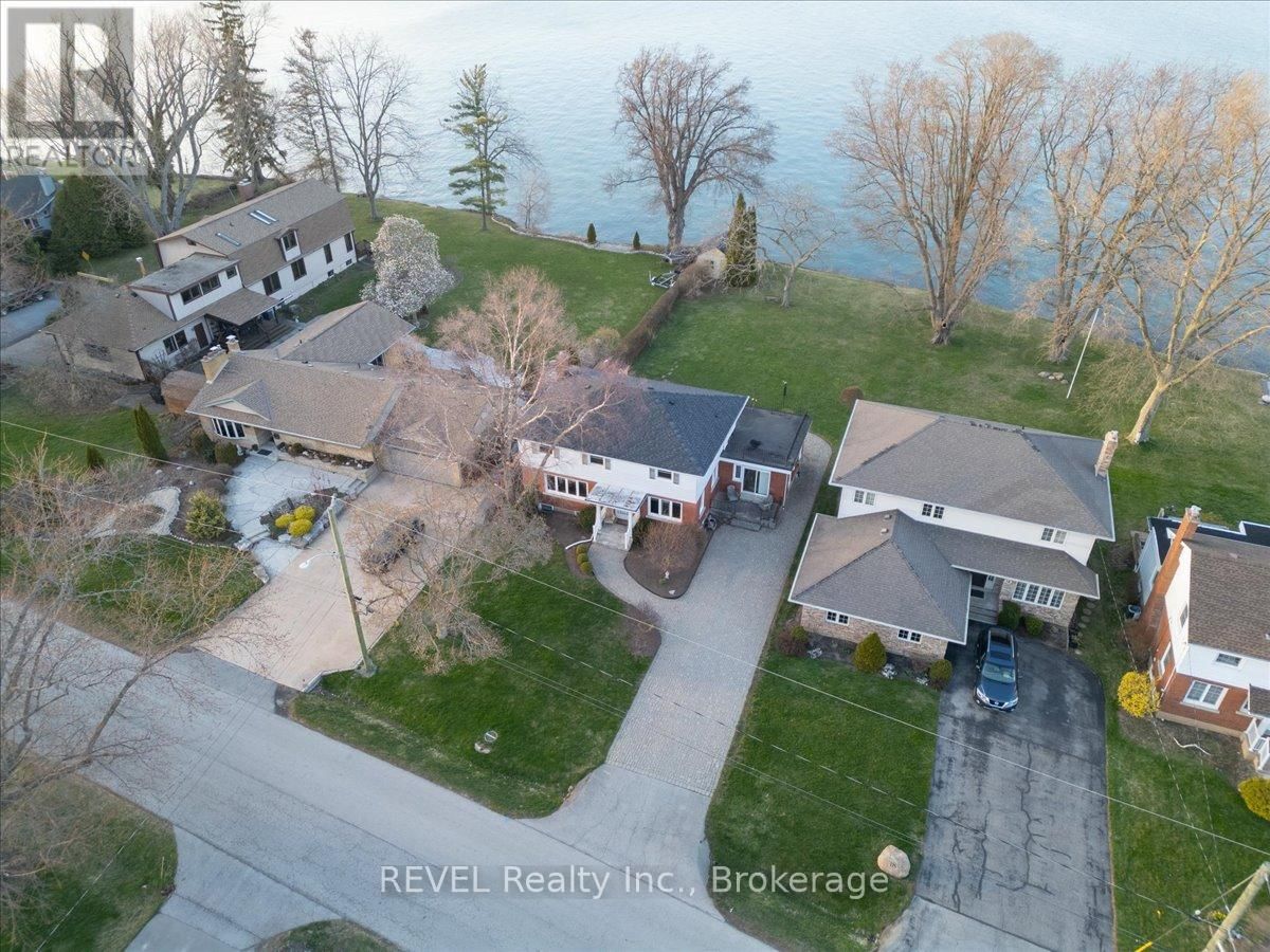 20 LAKESIDE DRIVE Image 42