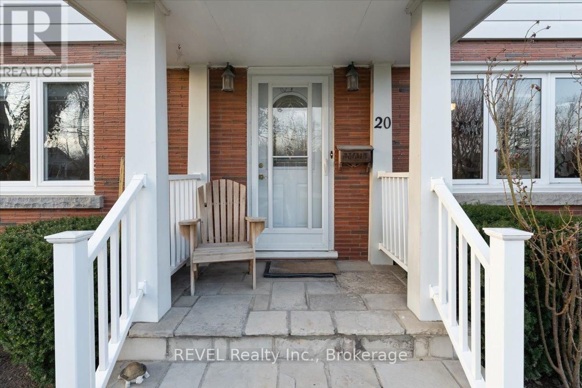 20 LAKESIDE DRIVE Image 6