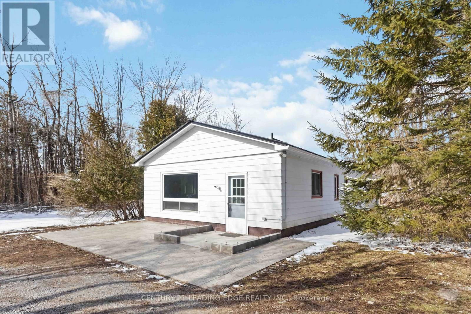 9 FERGUSON ROAD Image 1