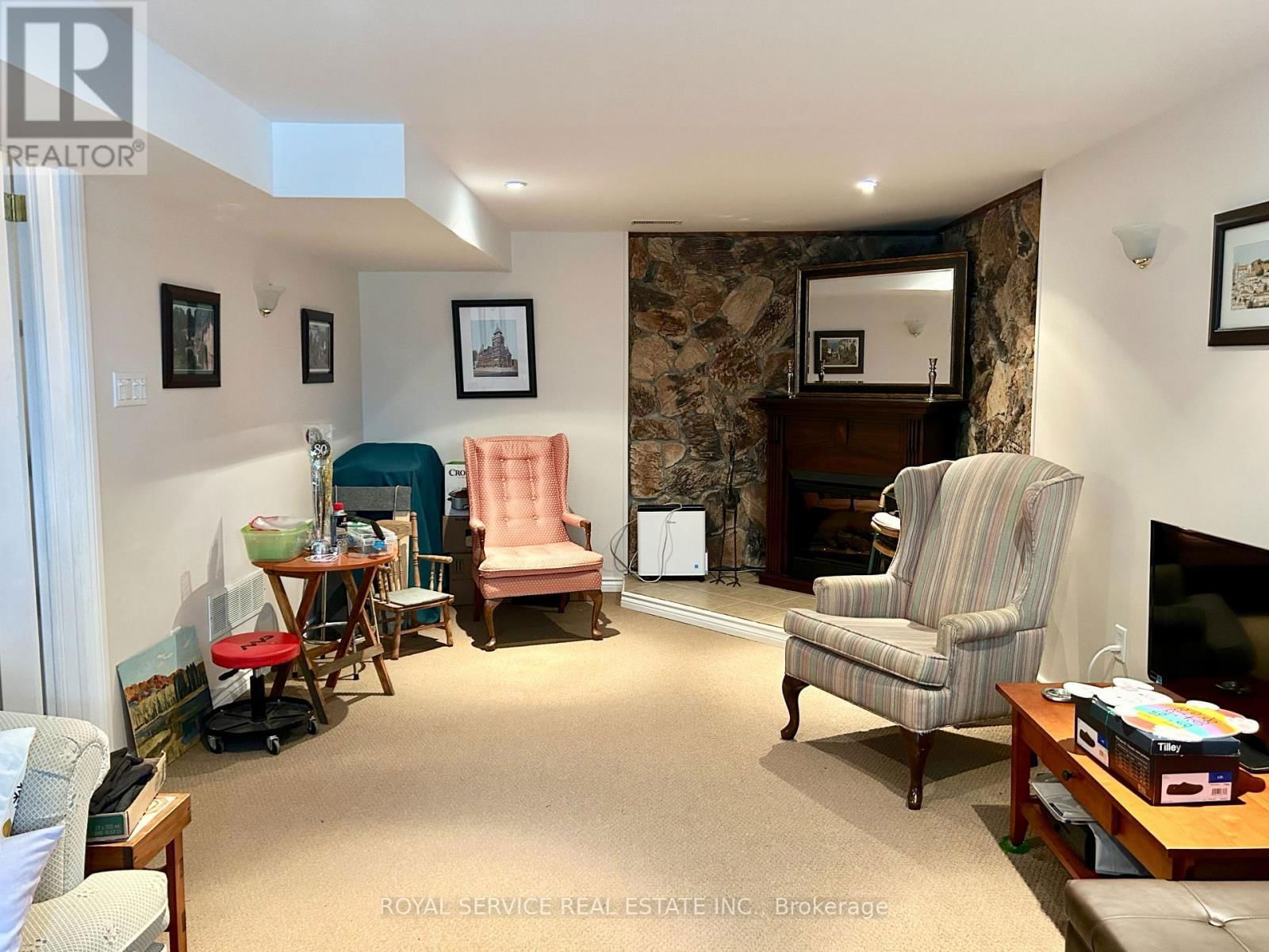 15 PAYNE CRESCENT Image 19