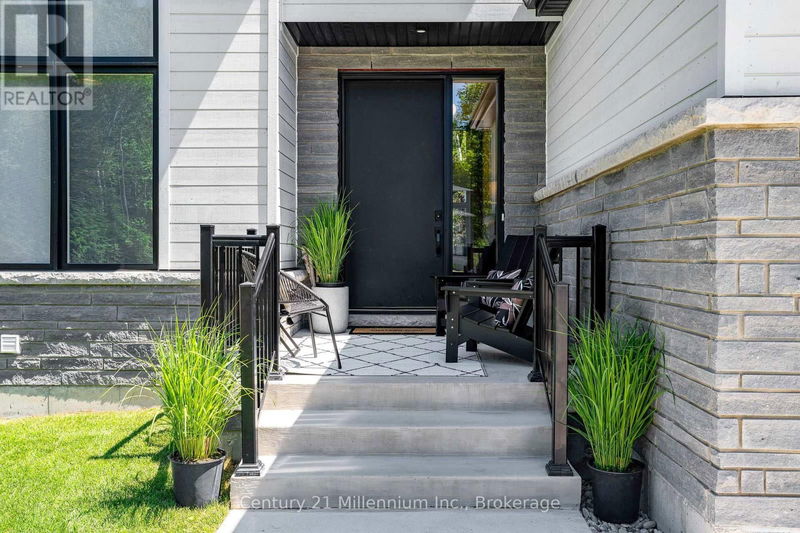 Secondary Property View