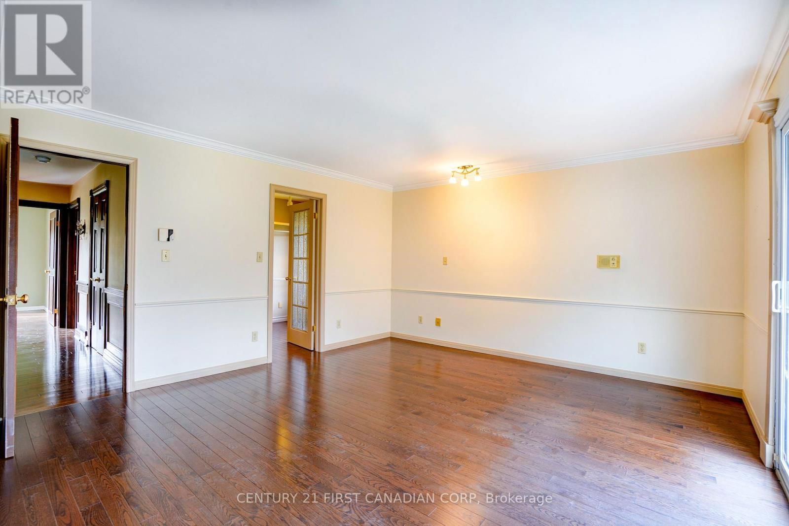 9565 OXBOW DRIVE Image 20