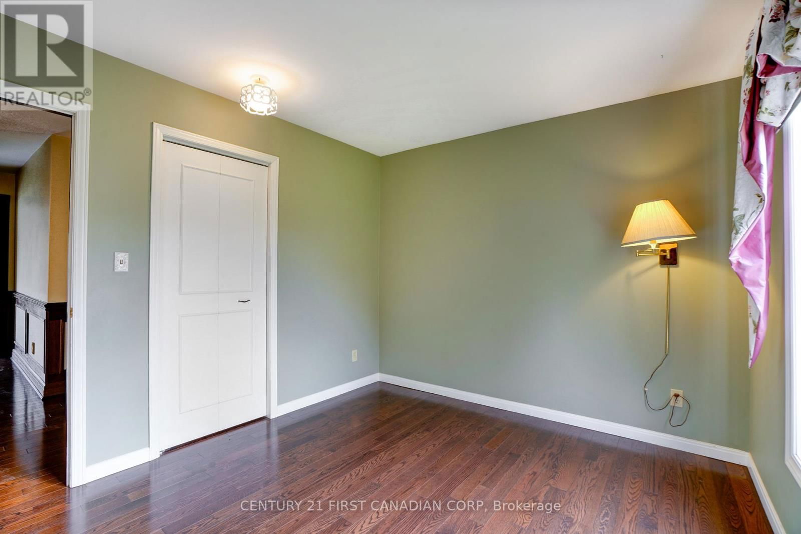 9565 OXBOW DRIVE Image 26