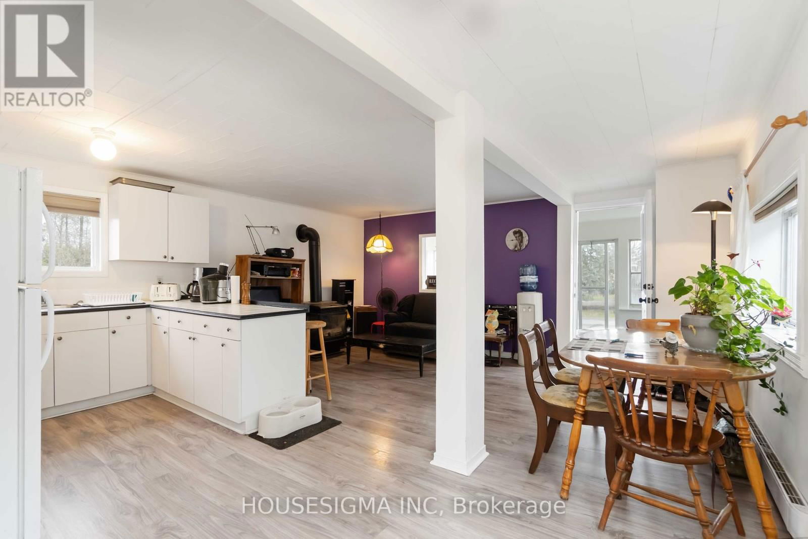 113 DODSON STREET Image 7
