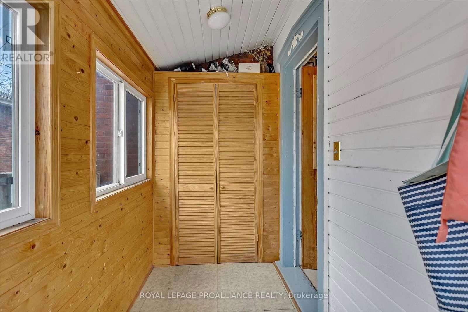 590 MURRAY STREET Image 18