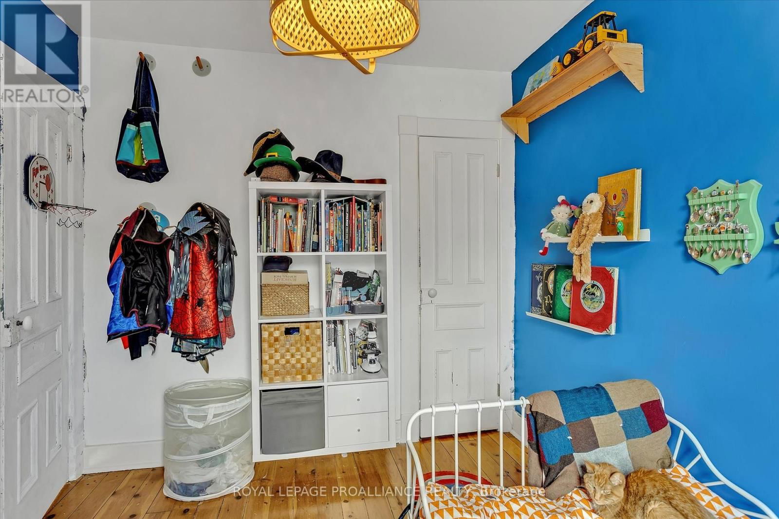 590 MURRAY STREET Image 27