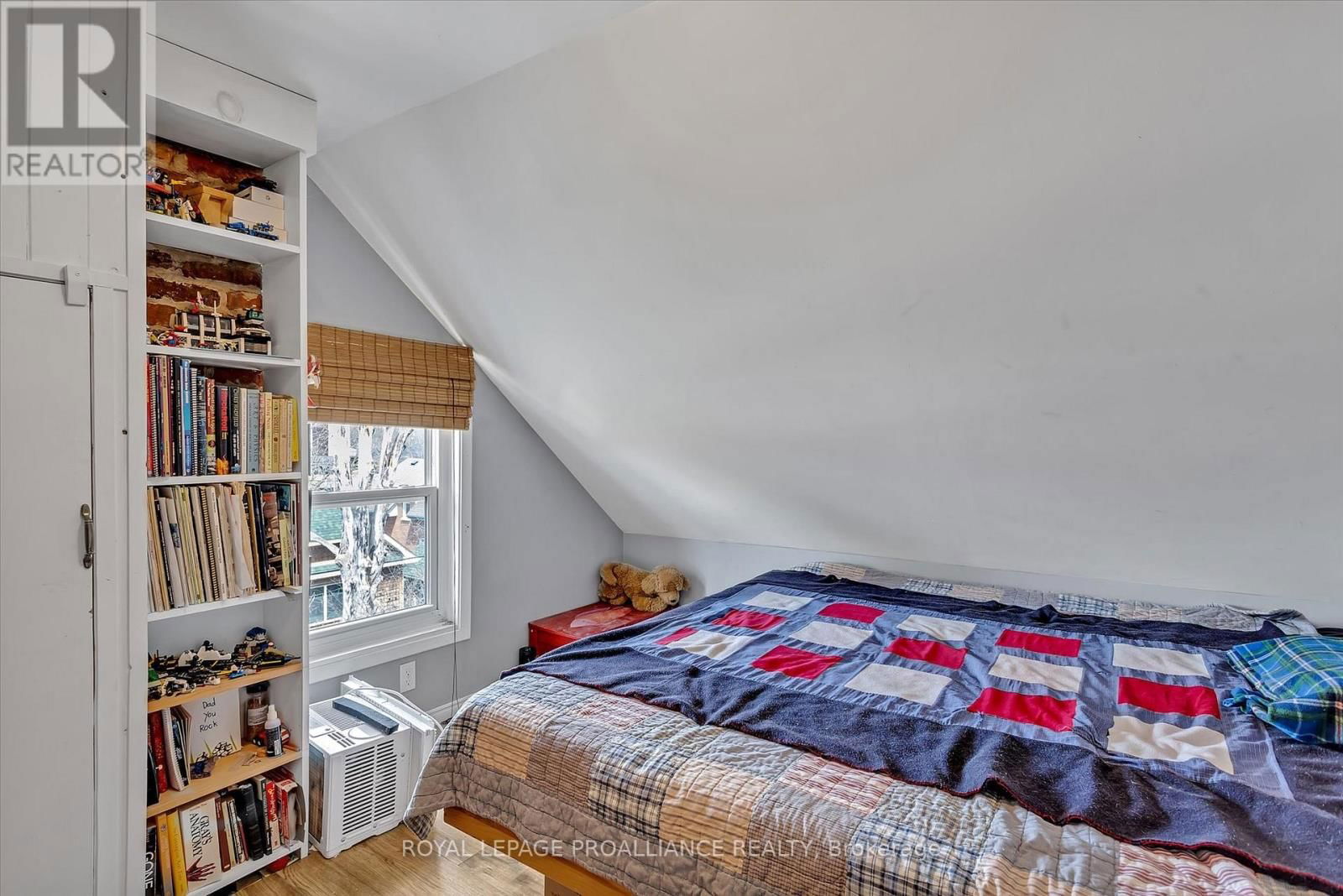 590 MURRAY STREET Image 30