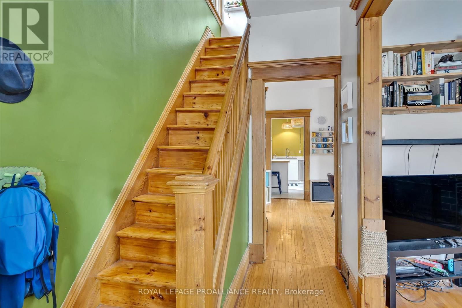 590 MURRAY STREET Image 5