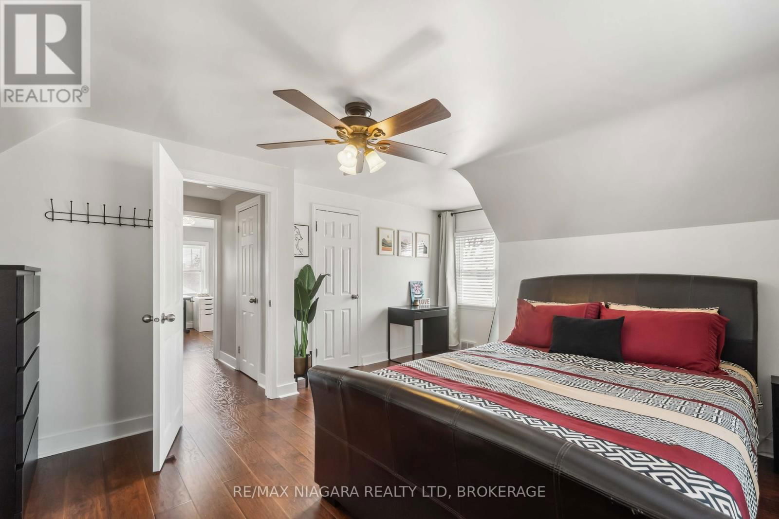 444 GENEVA STREET Image 17