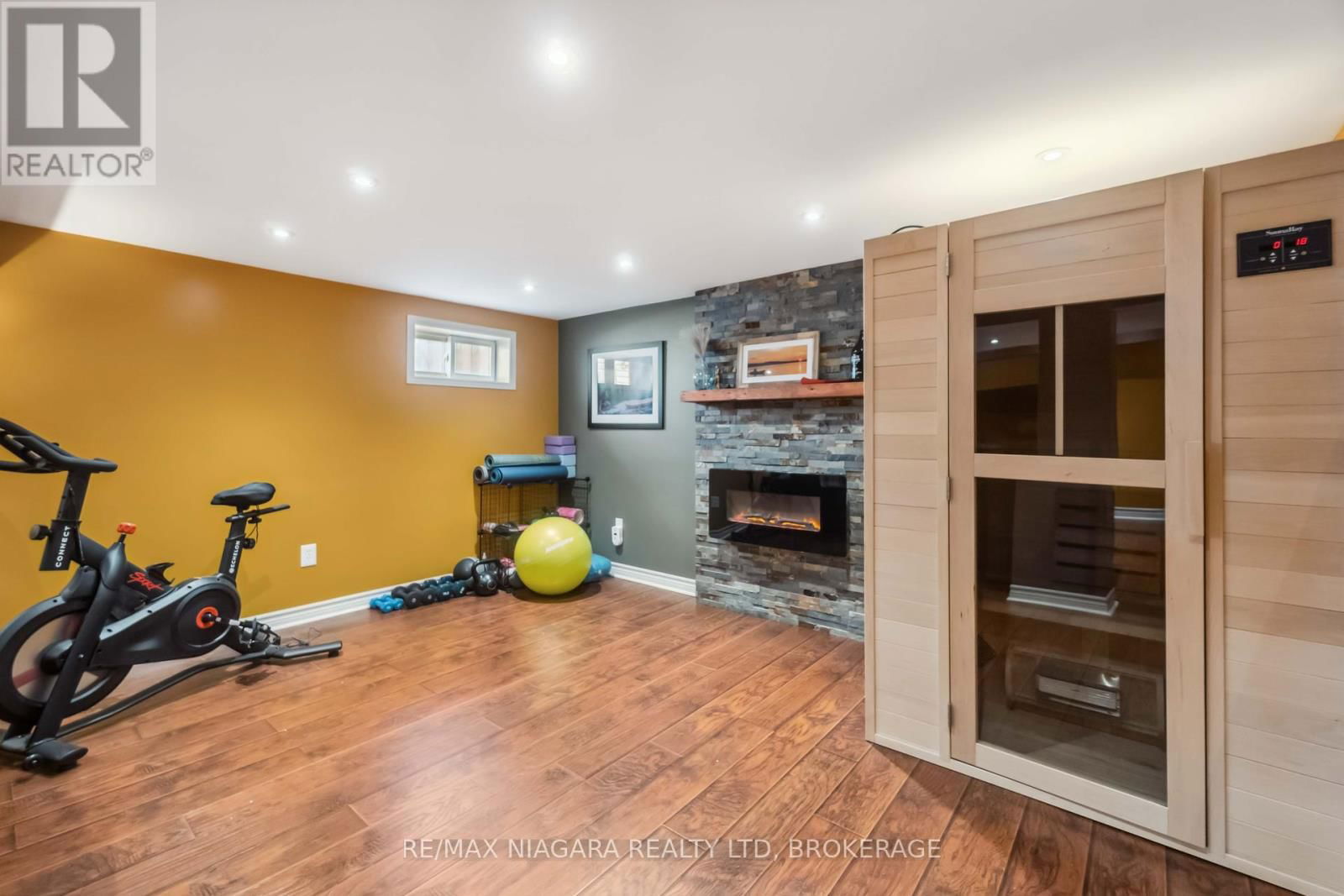 444 GENEVA STREET Image 24