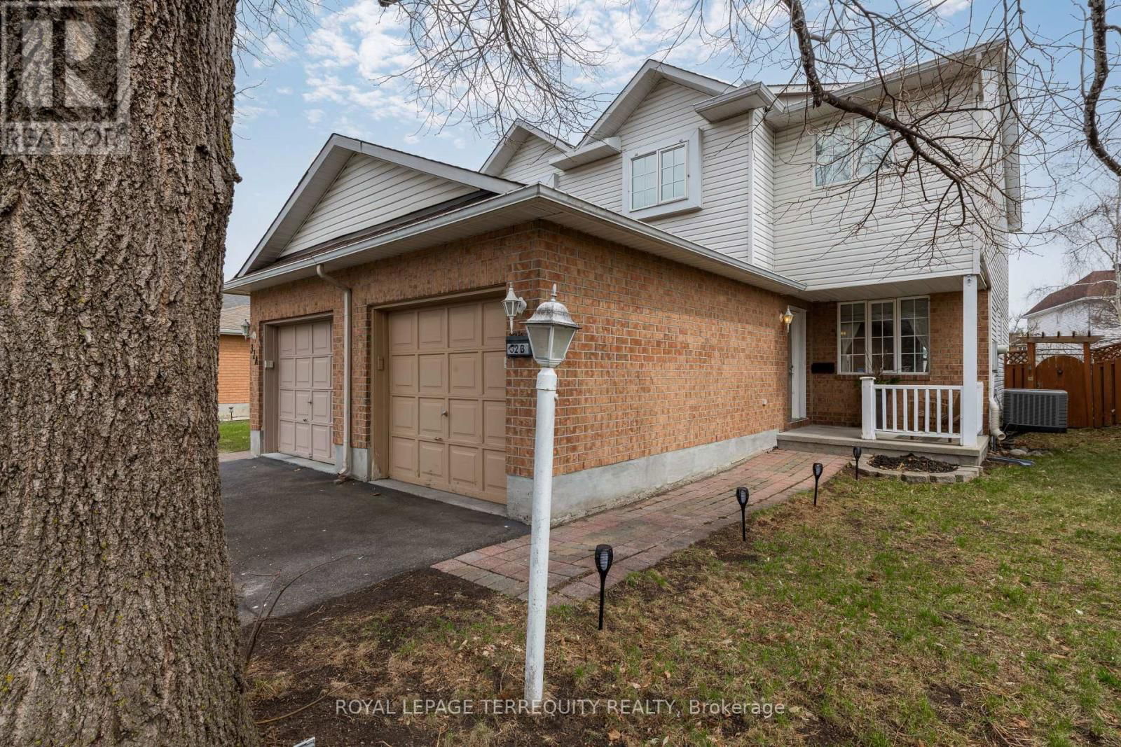 32B WOODFORD WAY Image 2