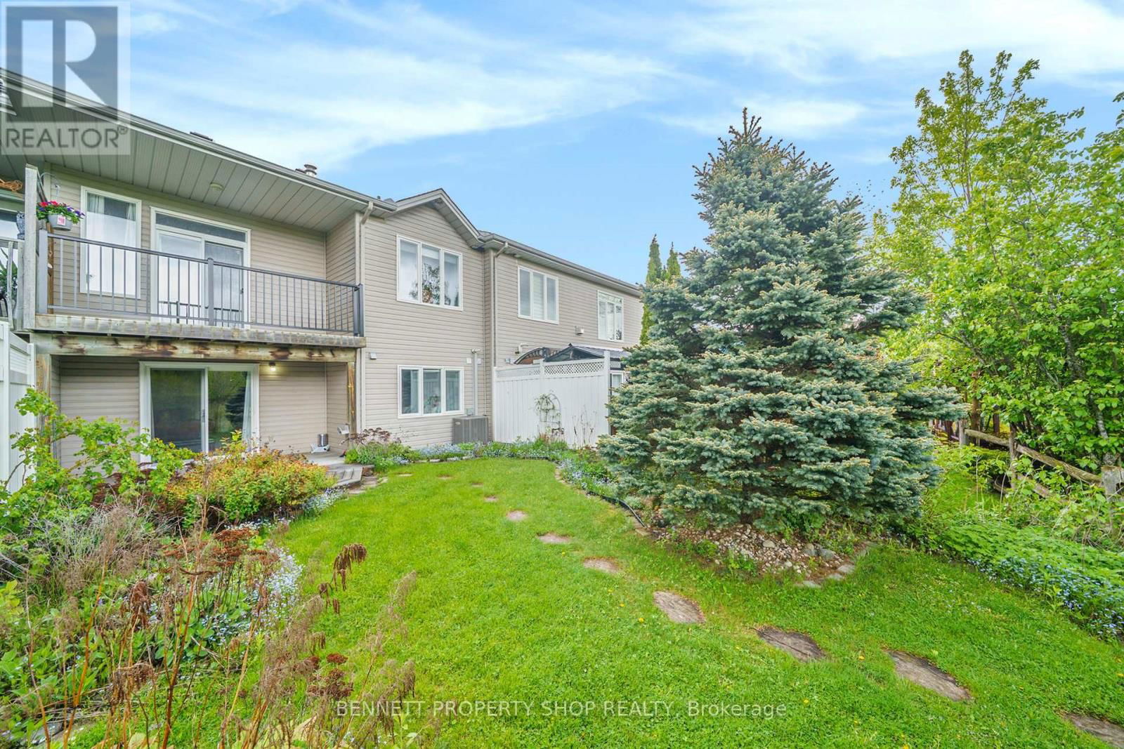 55 EILEEN CRESCENT Image 4