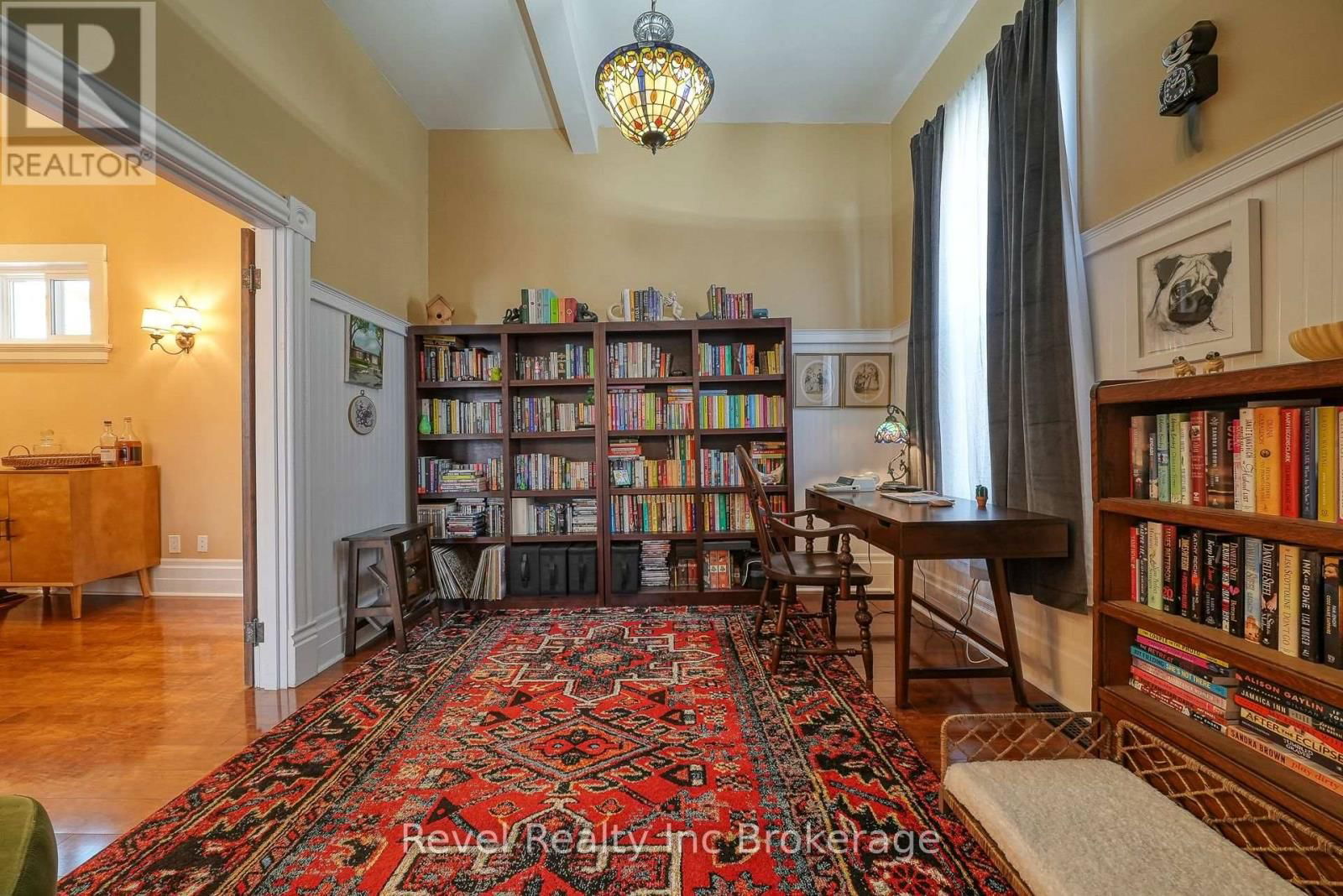247 LIGHT STREET Image 14