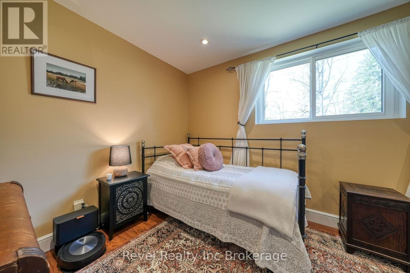 247 LIGHT STREET Image 22