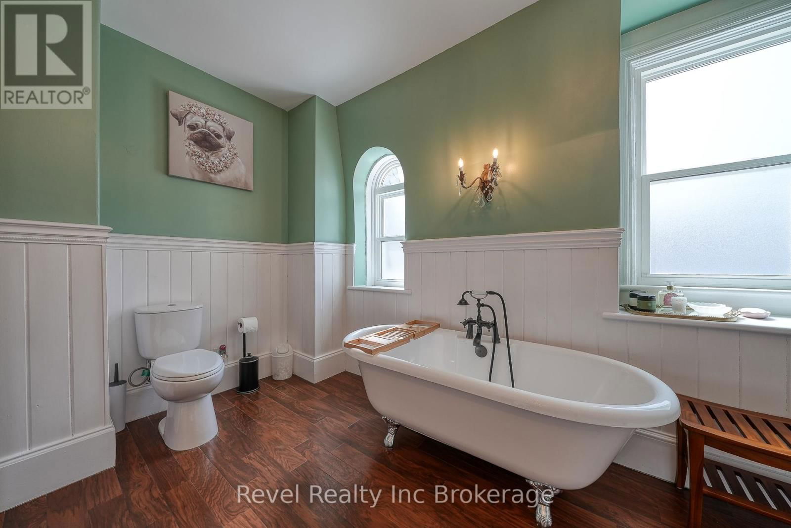 247 LIGHT STREET Image 34