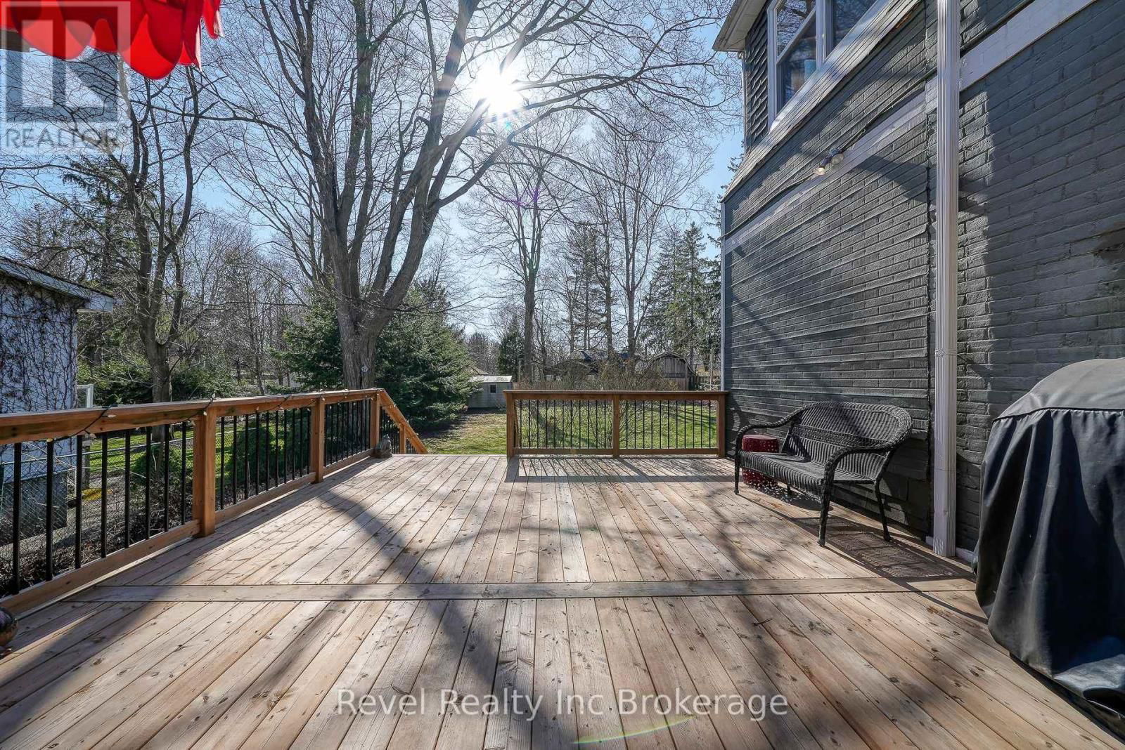 247 LIGHT STREET Image 38
