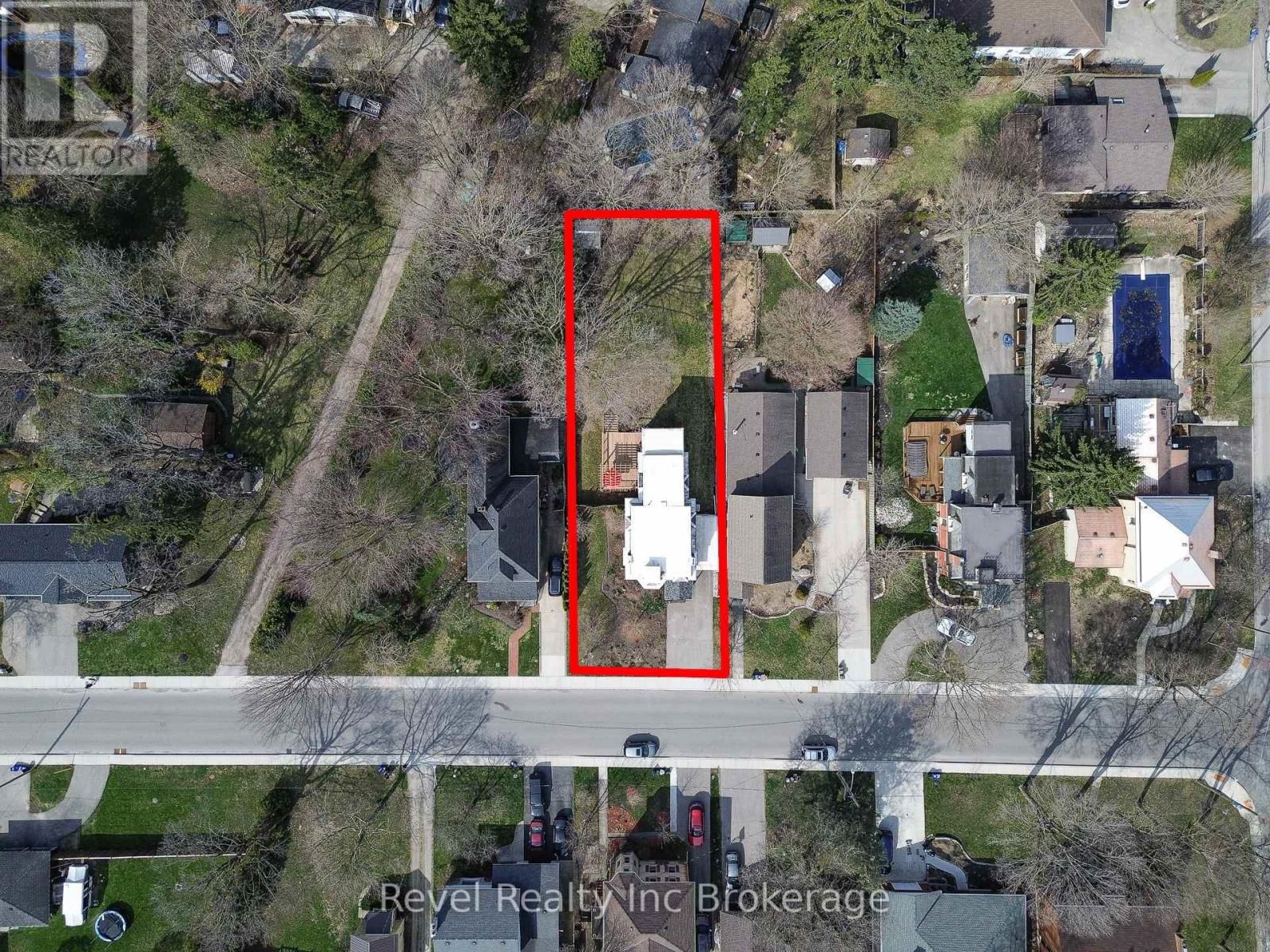 247 LIGHT STREET Image 4