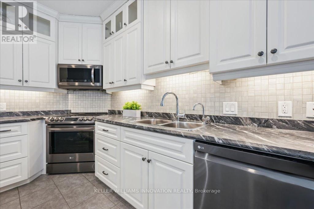 28 BUR OAK DRIVE Image 10
