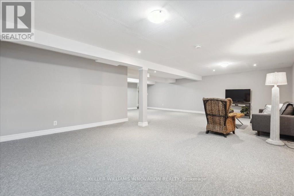 28 BUR OAK DRIVE Image 23