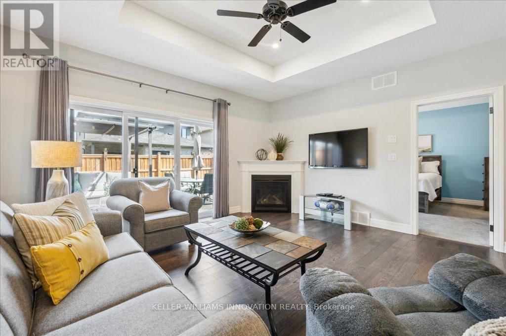 28 BUR OAK DRIVE Image 6