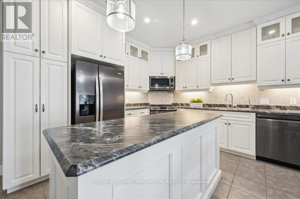 28 BUR OAK DRIVE Image 9