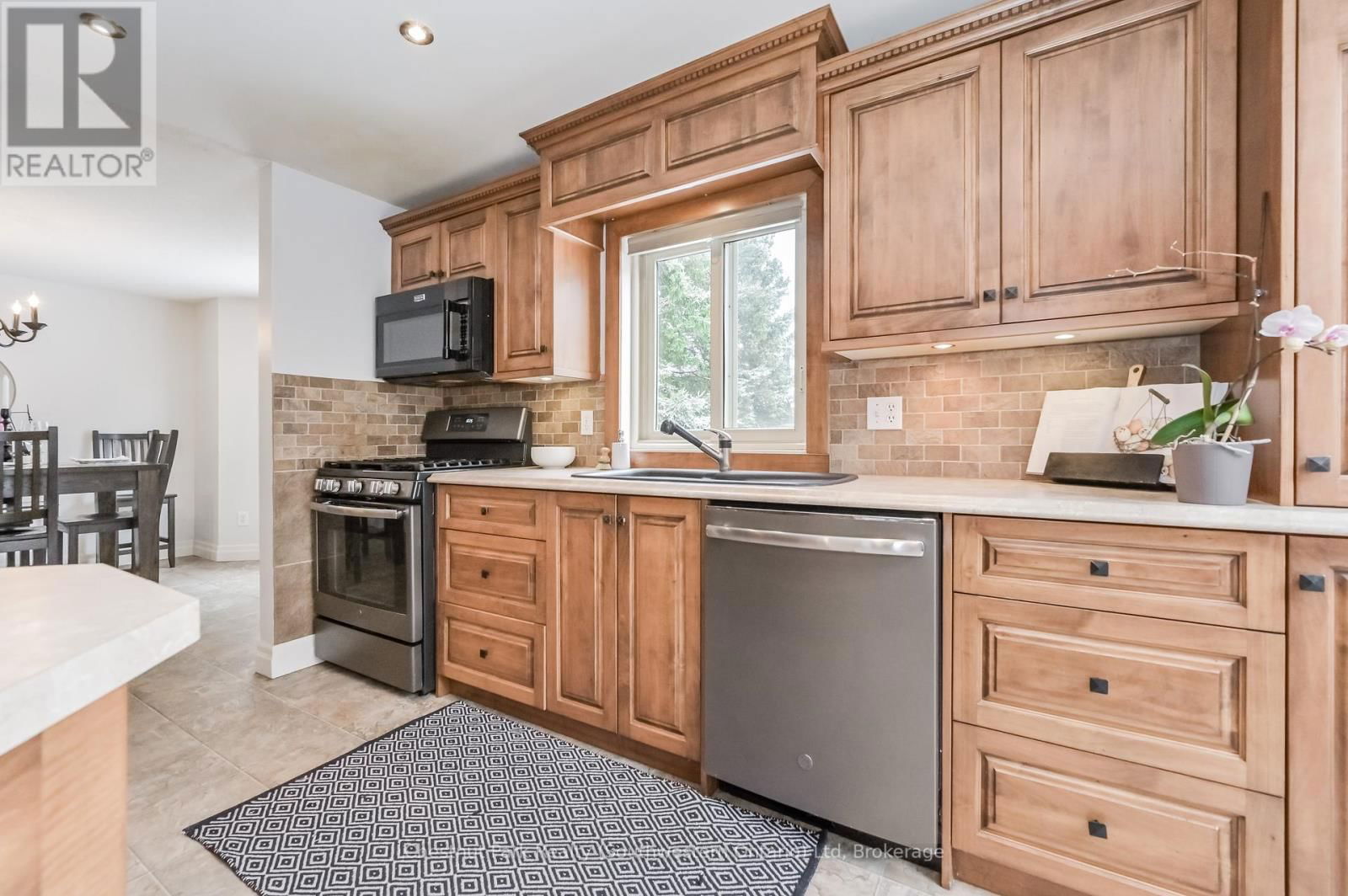 139 MILLER CRESCENT Image 13