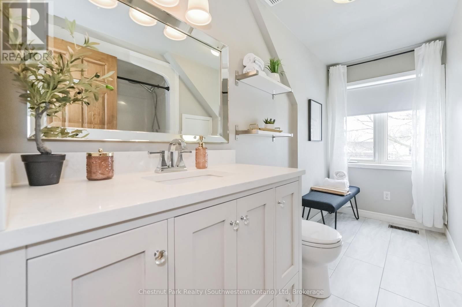 139 MILLER CRESCENT Image 26