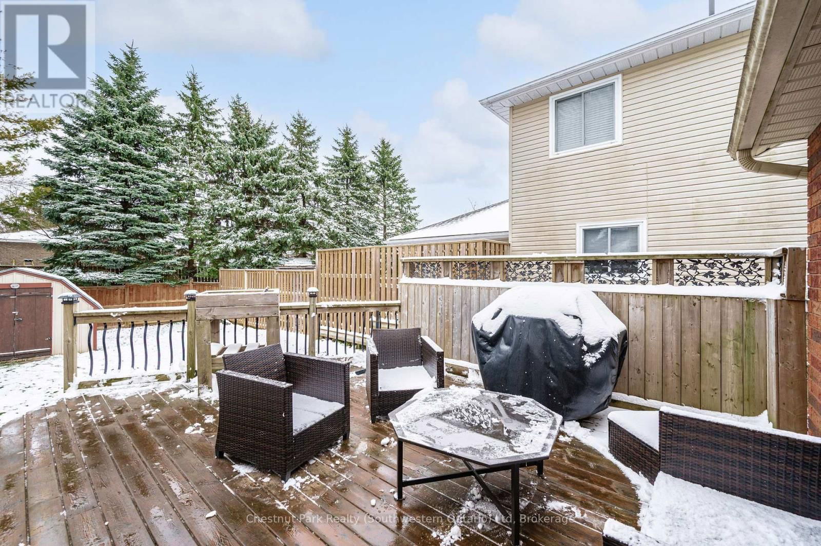 139 MILLER CRESCENT Image 36