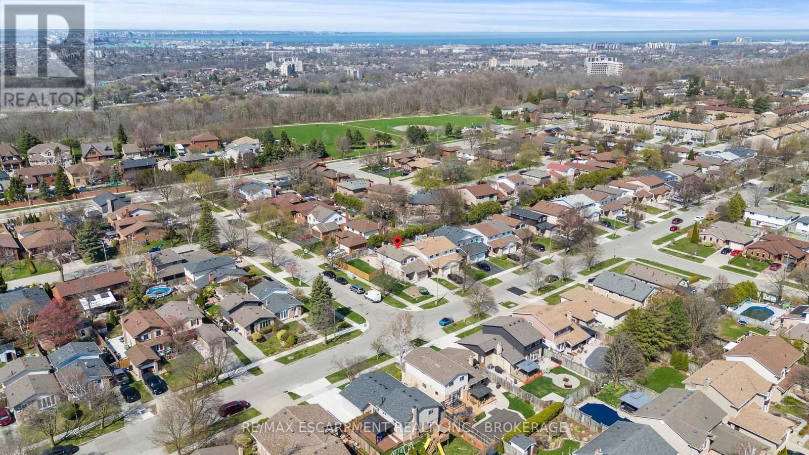 64 ATHENIA DRIVE Image 32