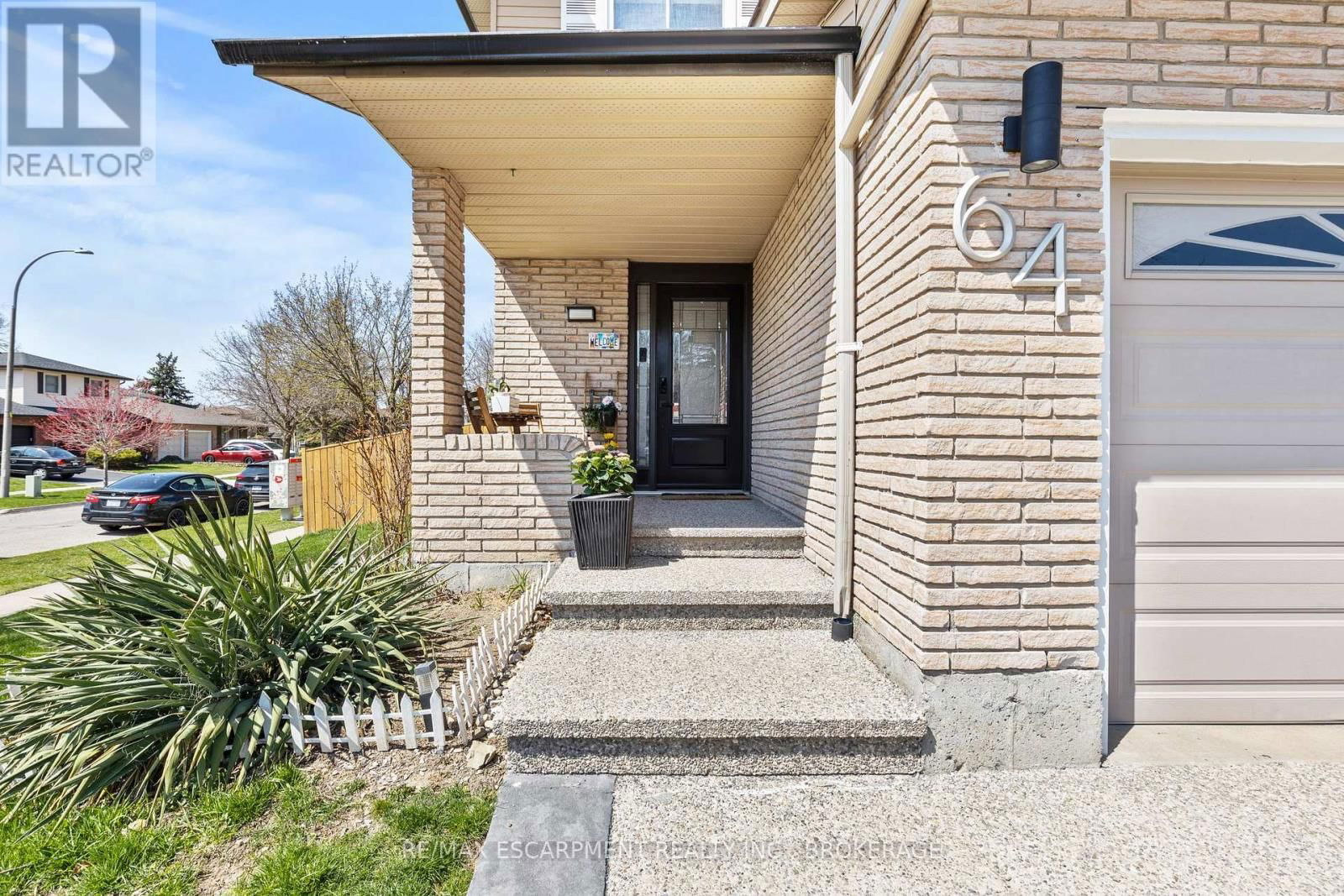 64 ATHENIA DRIVE Image 4