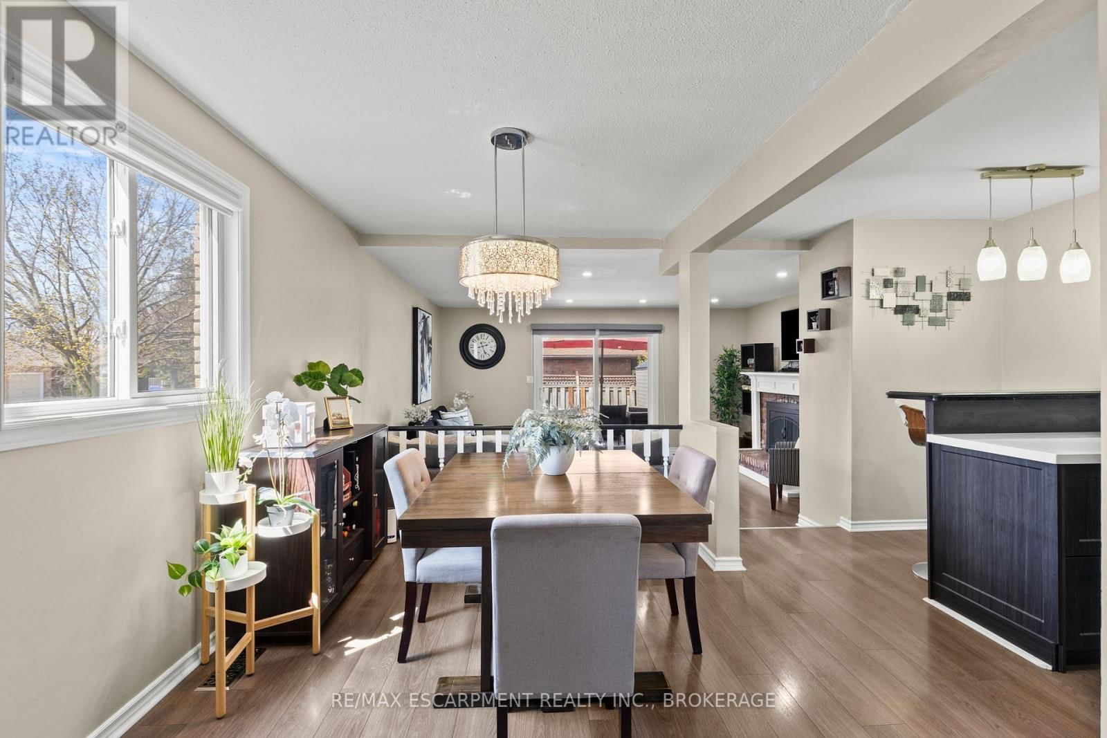 64 ATHENIA DRIVE Image 7
