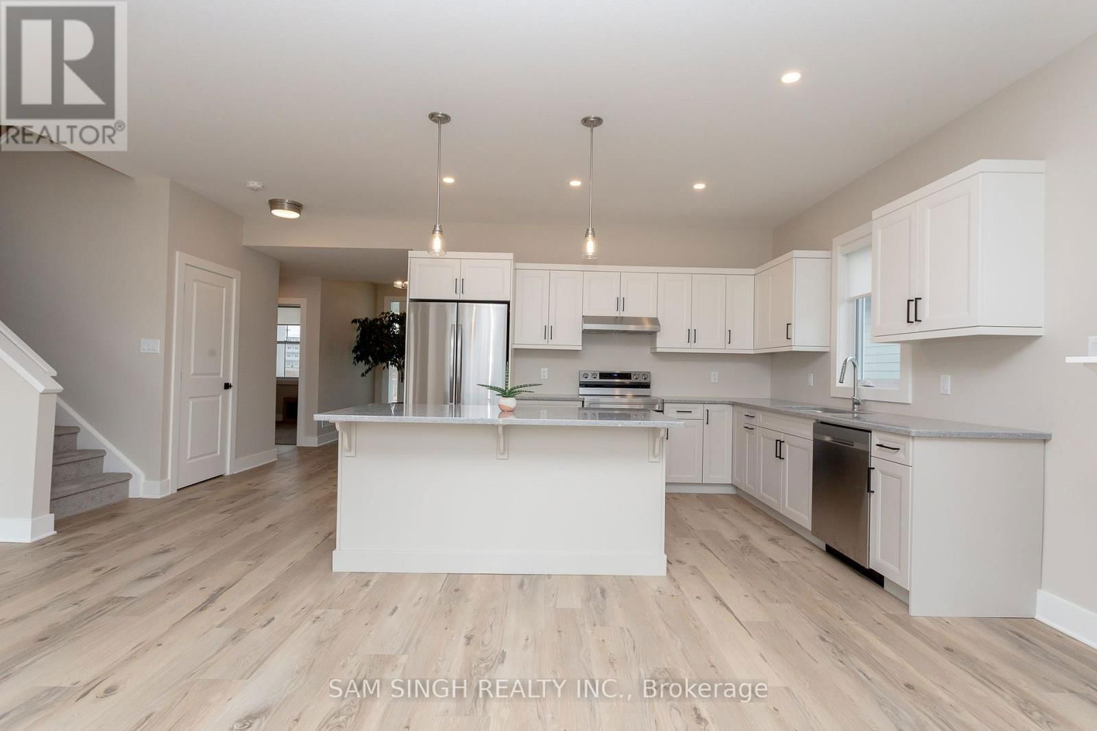 110 SANDCASTLE KEY DRIVE Image 11