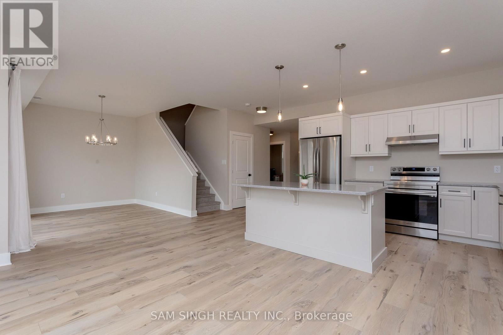110 SANDCASTLE KEY DRIVE Image 12