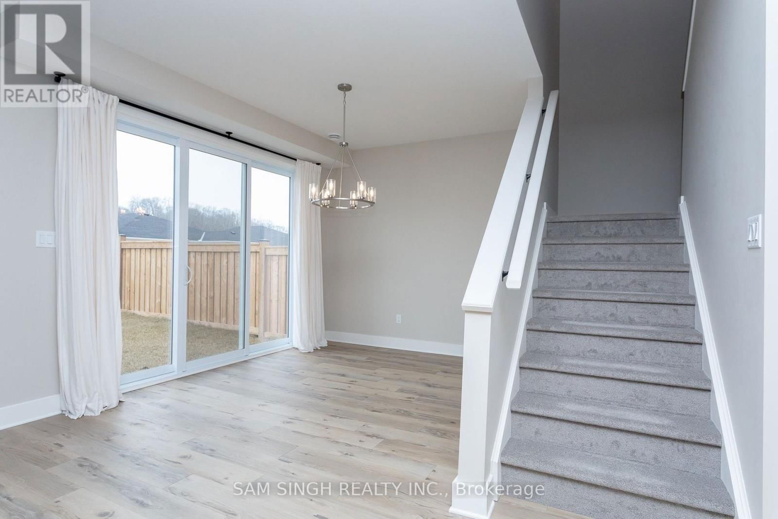 110 SANDCASTLE KEY DRIVE Image 18