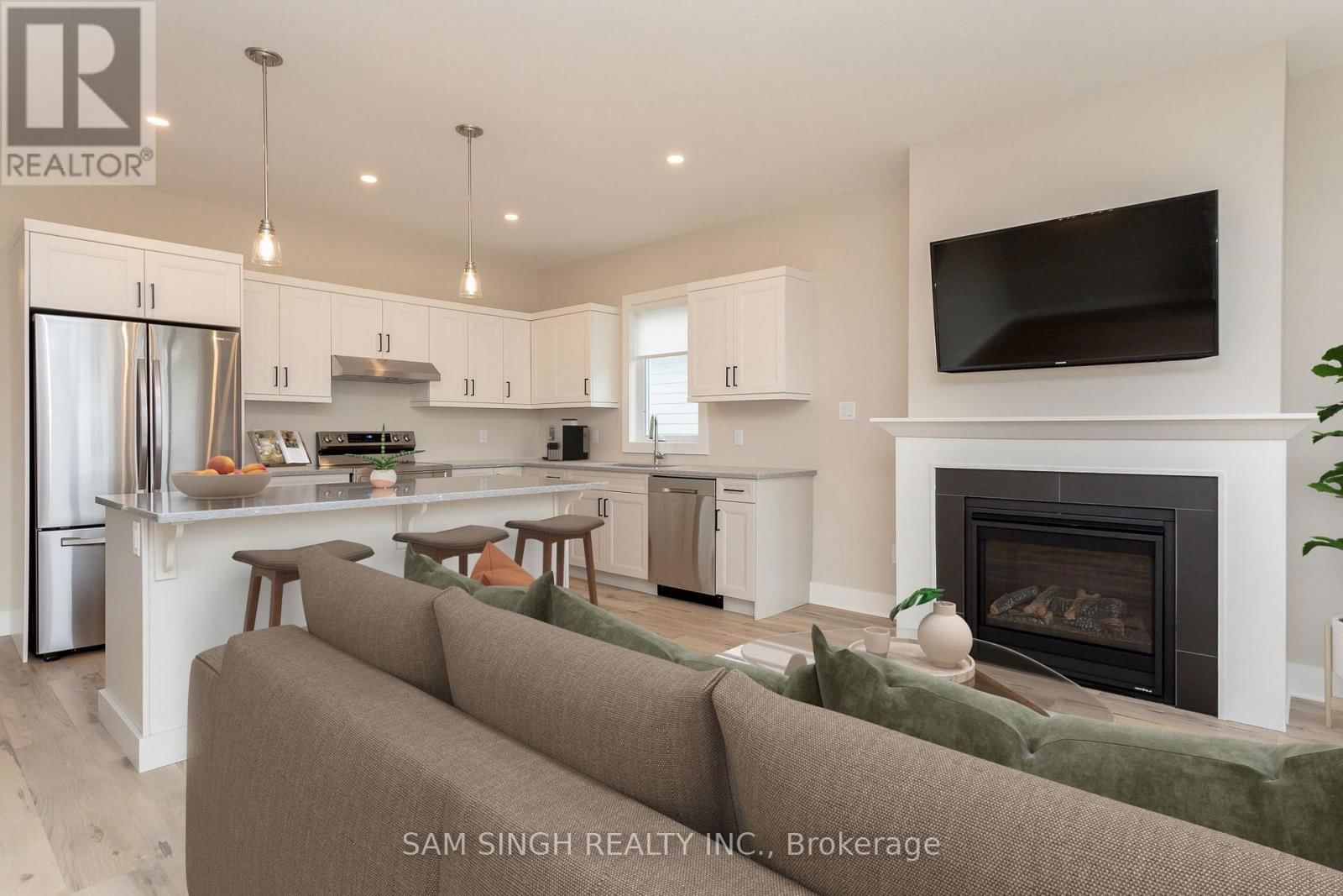 110 SANDCASTLE KEY DRIVE Image 4
