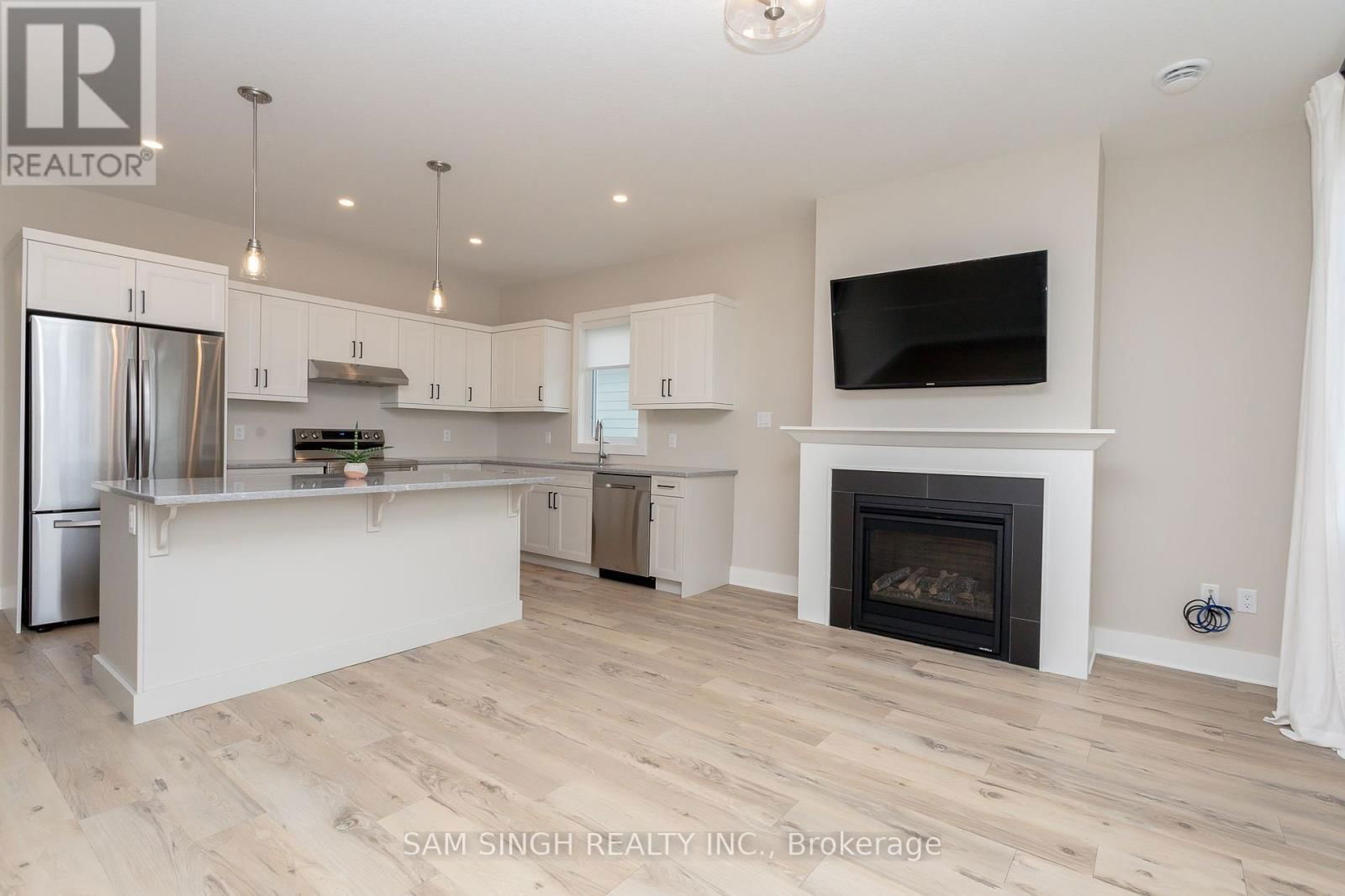 110 SANDCASTLE KEY DRIVE Image 7