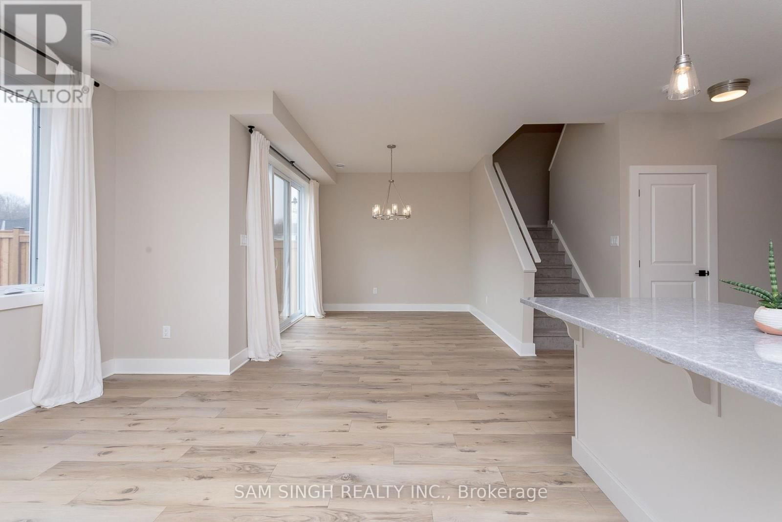 110 SANDCASTLE KEY DRIVE Image 8